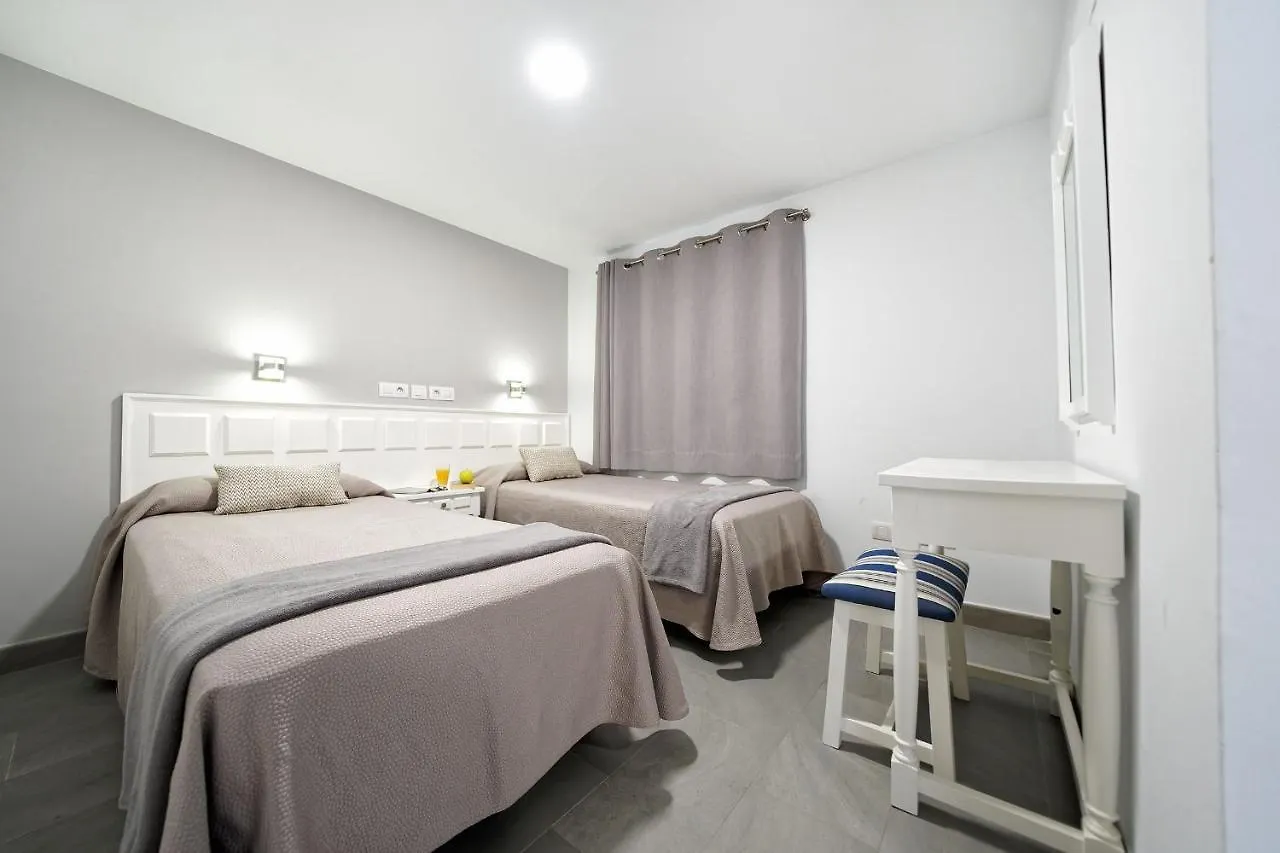 Apartamentos Los Papagayos San Agustín
